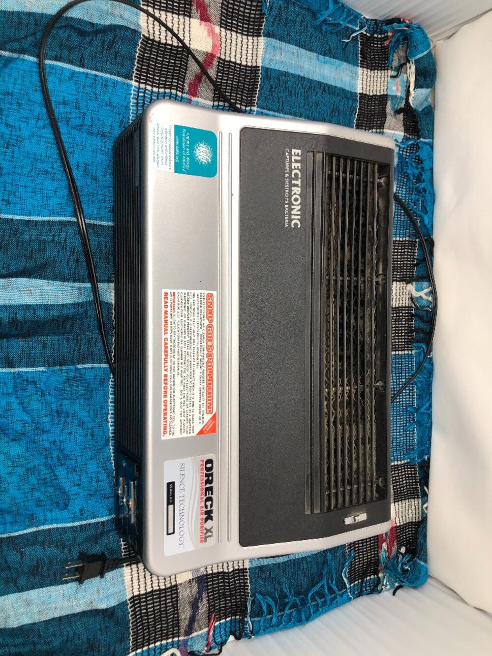 Oreck Professional Air Purifier Type 2 – Model AIR8B – Tested & Working